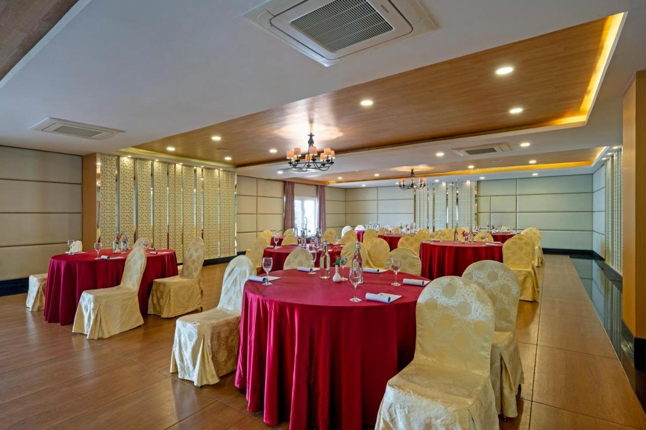 Sterling Yercaud Hotel Exterior photo
