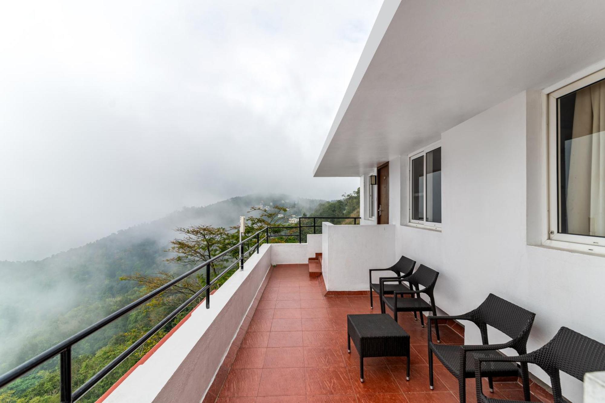 Sterling Yercaud Hotel Exterior photo